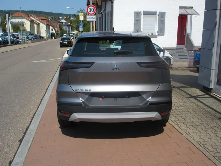 Mitsubishi Grandis