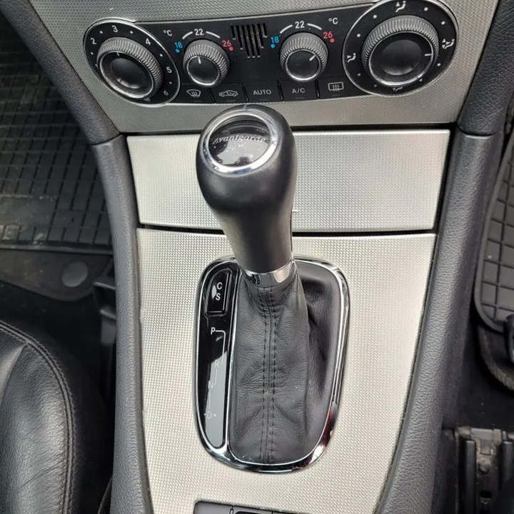 Mercedes-Benz CLK 320