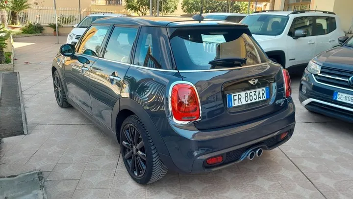 MINI Cooper SD