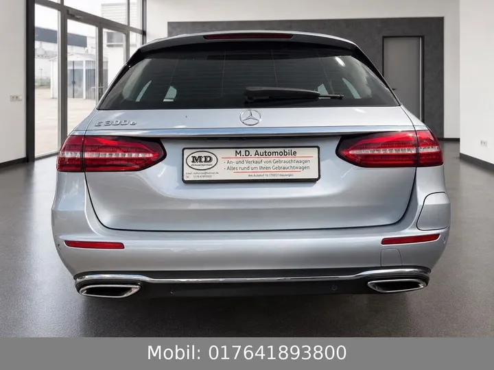 Mercedes-Benz E 300