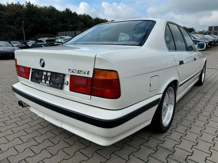 BMW 535
