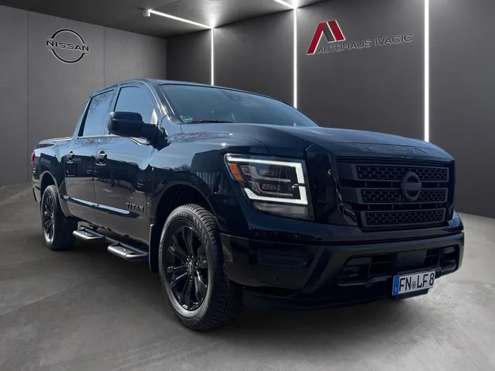 Nissan Titan