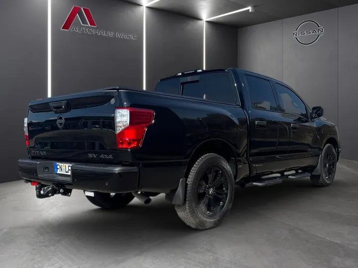 Nissan Titan