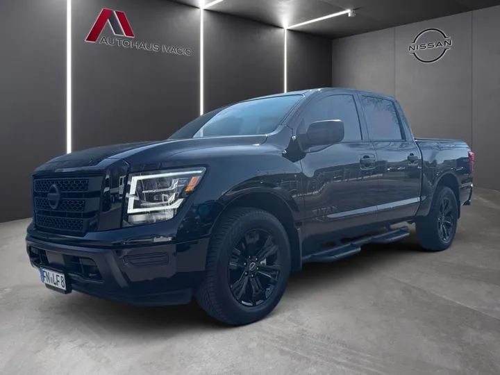 Nissan Titan