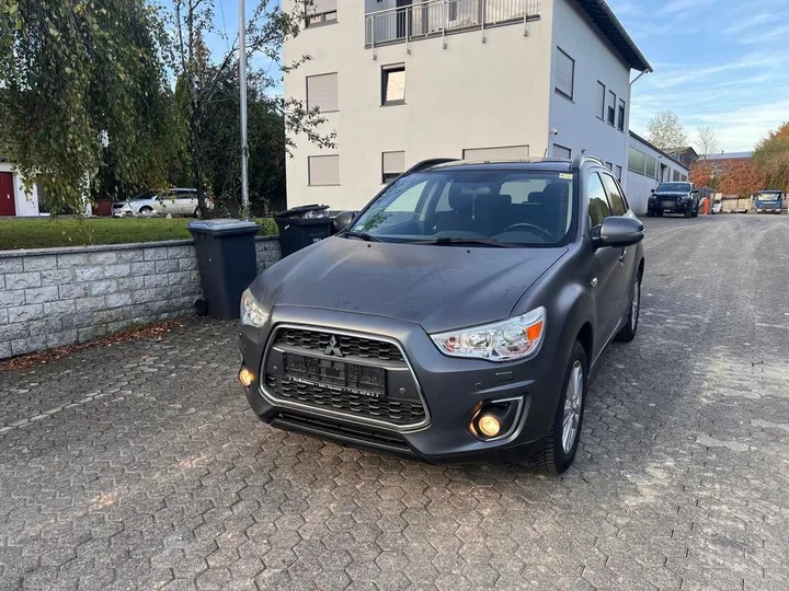 Mitsubishi ASX