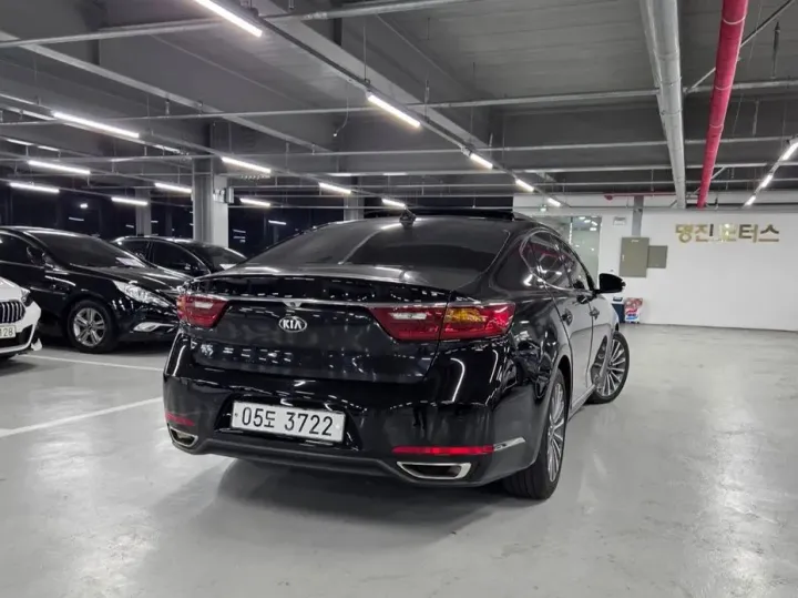 Kia K7