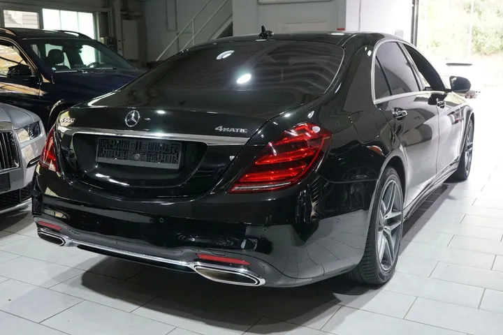 Mercedes-Benz S 560