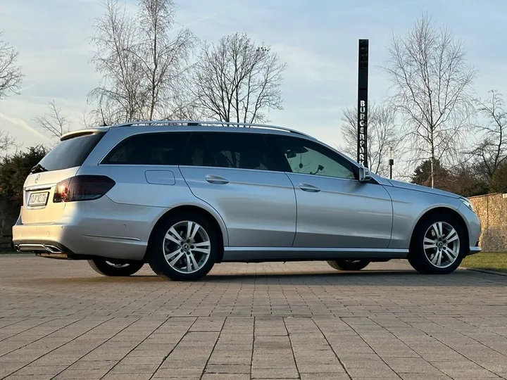 Mercedes-Benz E 250