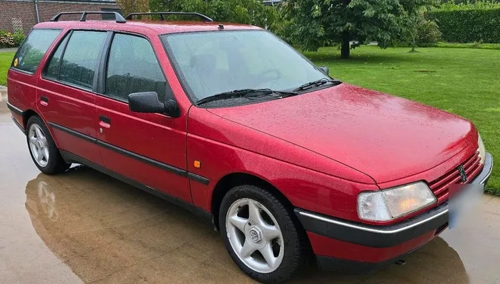 Peugeot 405