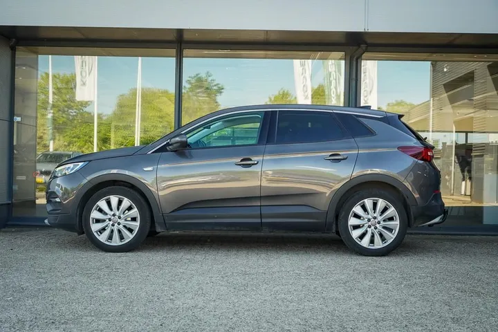 Opel Grandland (X)