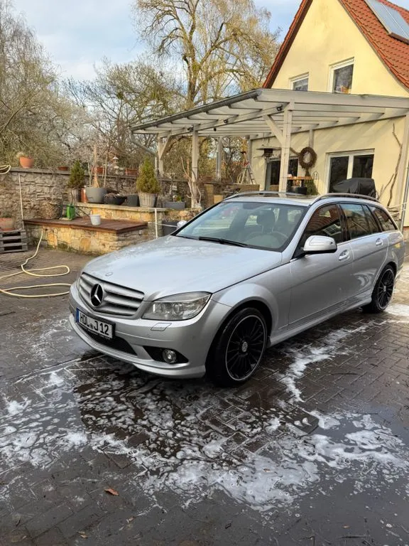 Mercedes-Benz C 220