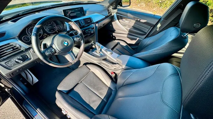 BMW 335