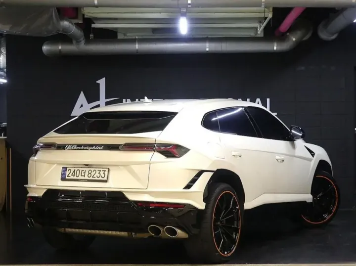 Lamborghini Urus