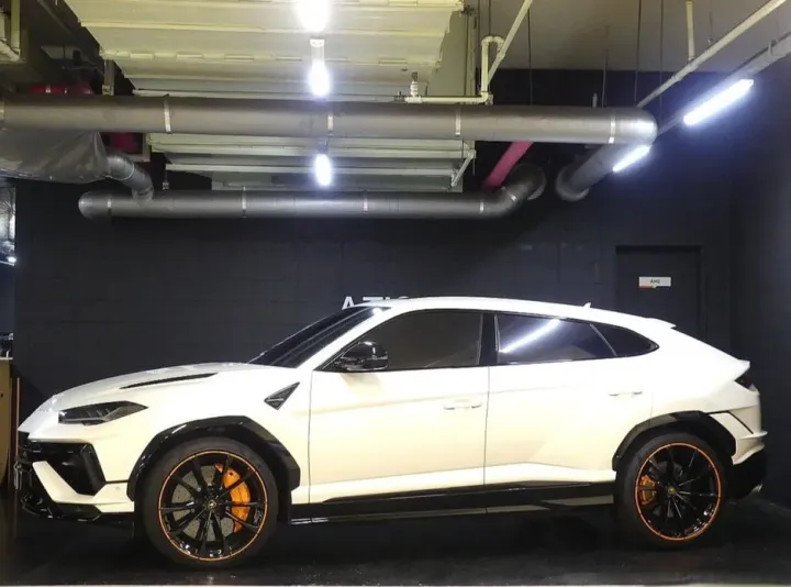 Lamborghini Urus