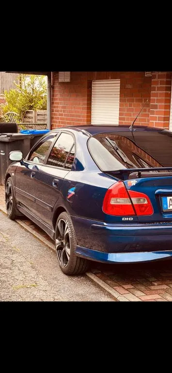 Mitsubishi Carisma