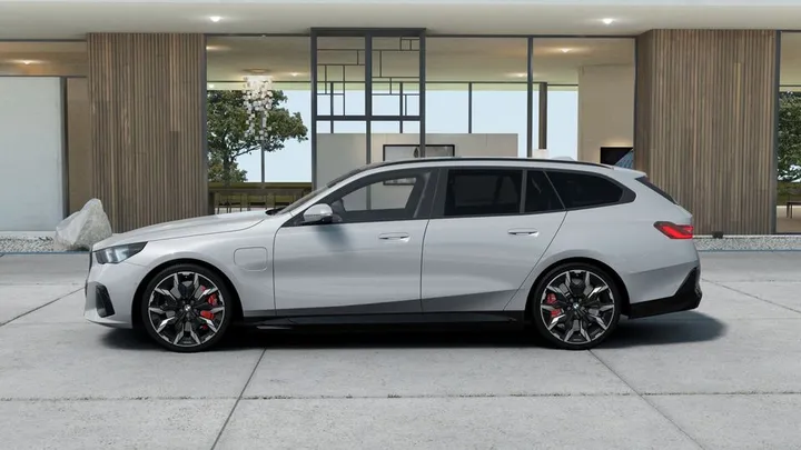 BMW 550