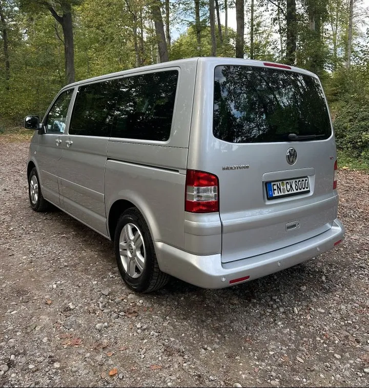 Volkswagen T5 Multivan
