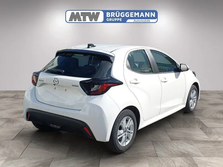 Mazda 2 Hybrid