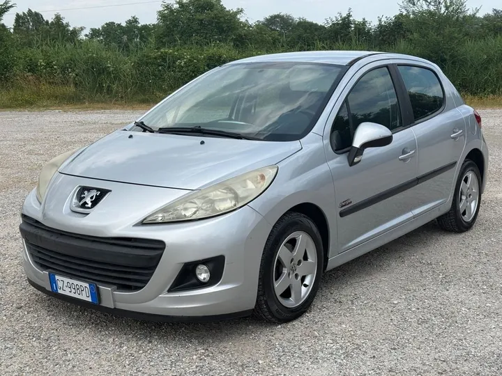 Peugeot 207