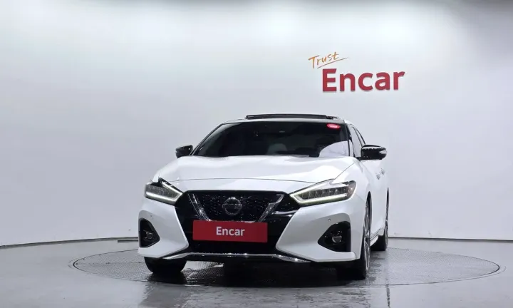 Nissan Maxima