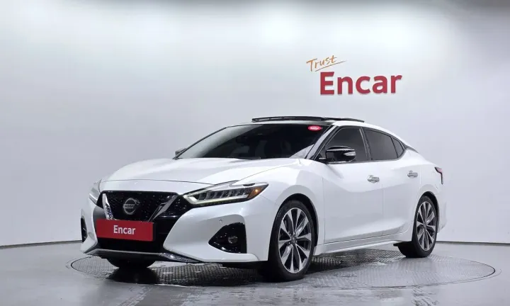 Nissan Maxima
