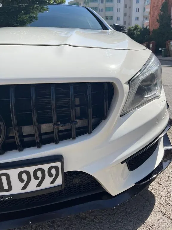 Mercedes-Benz CLA 45 AMG