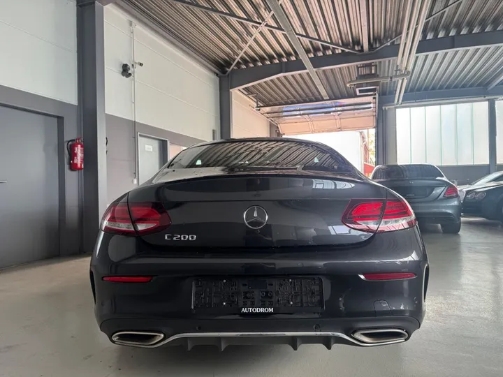 Mercedes-Benz C 200