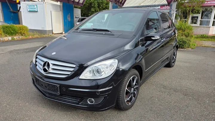 Mercedes-Benz B 170