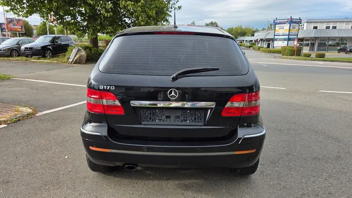 Mercedes-Benz B 170