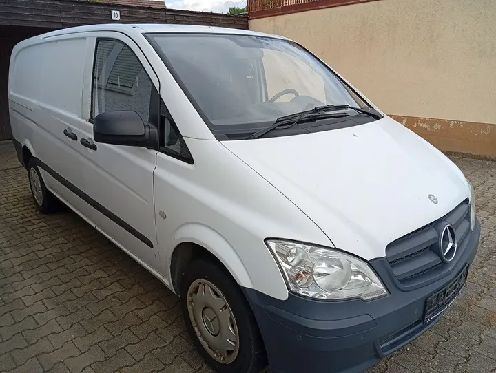 Mercedes-Benz Vito