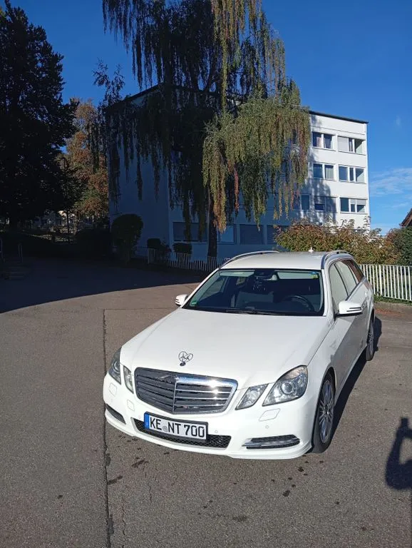 Mercedes-Benz E 250