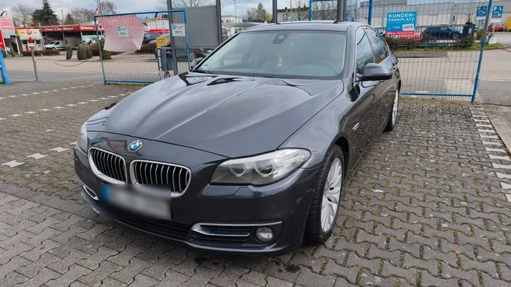 BMW 525