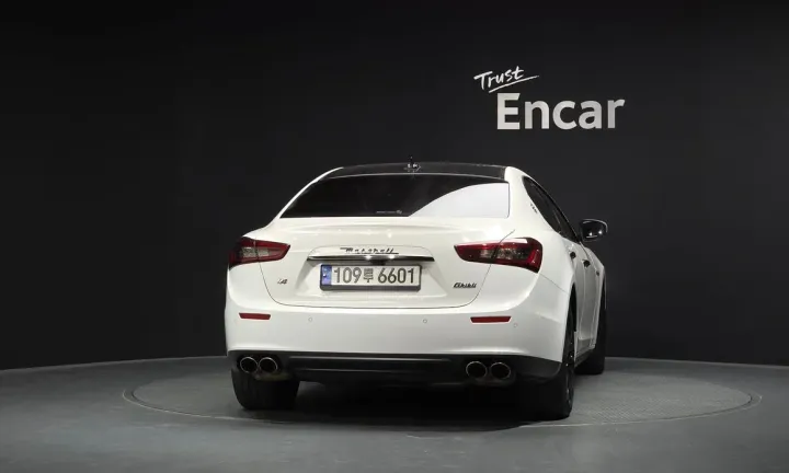 Maserati Ghibli