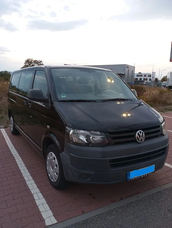 Volkswagen T5 Caravelle