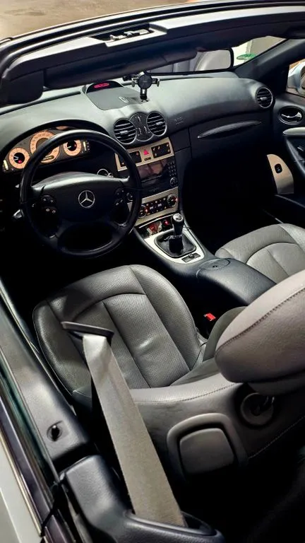 Mercedes-Benz CLK 200