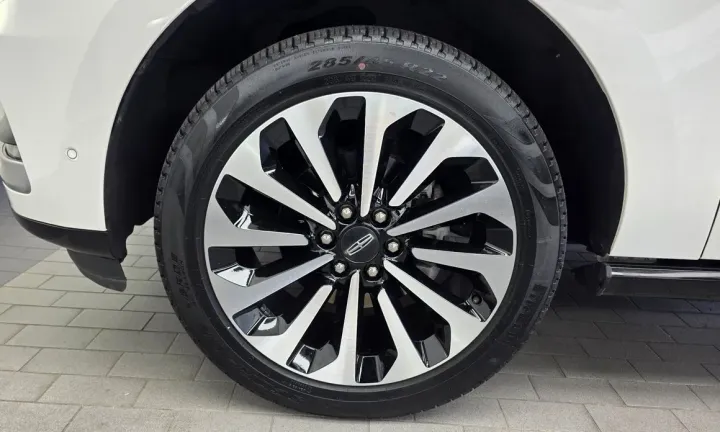 Lincoln Navigator