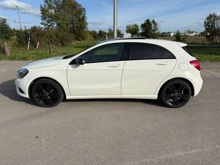 Mercedes-Benz A 200