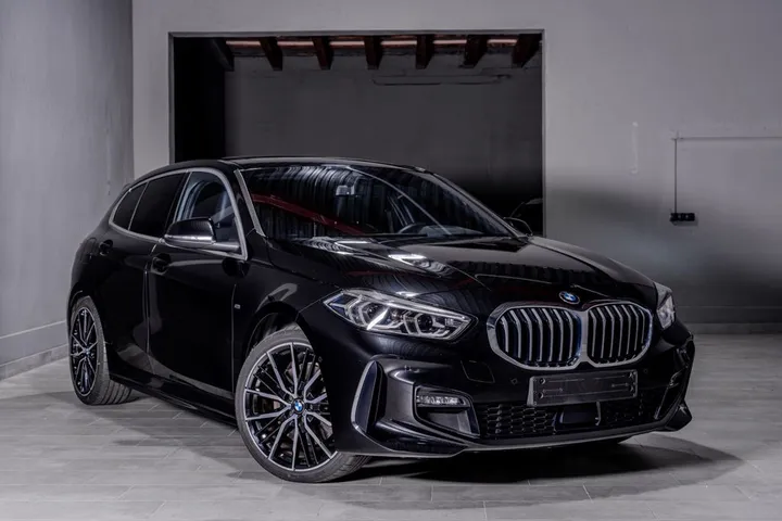 BMW 120