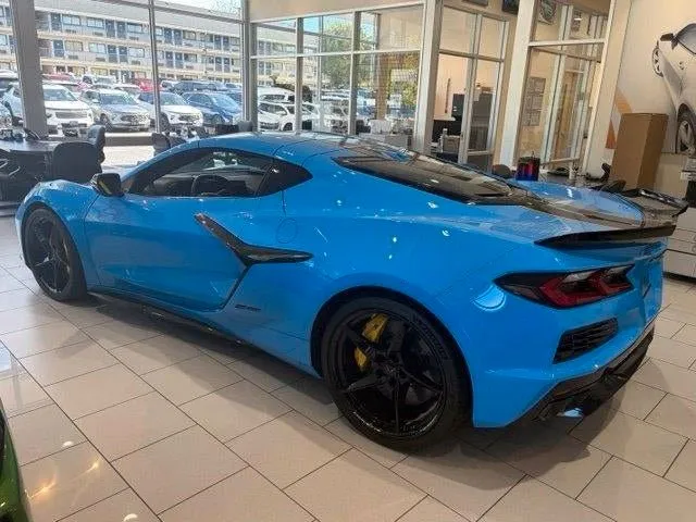 Corvette C8