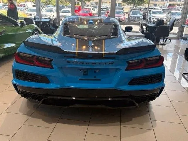 Corvette C8