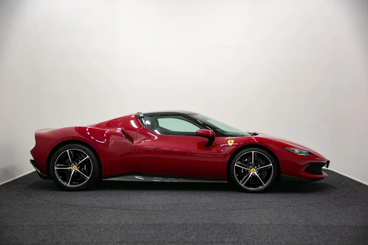Ferrari 296 GTB