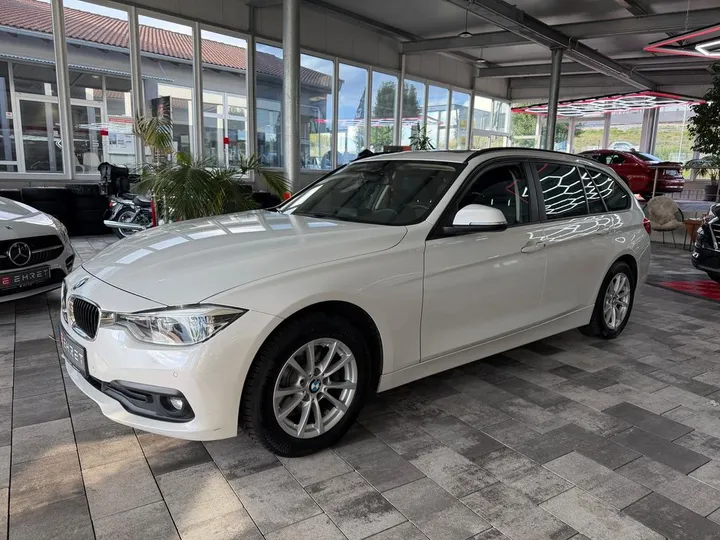 BMW 320