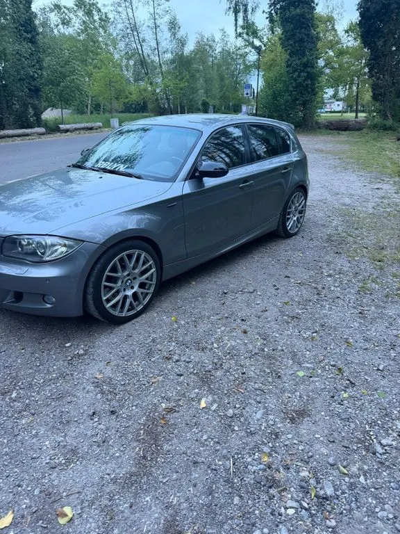 BMW 120