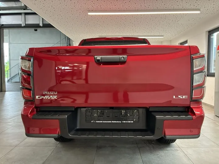 Isuzu D-Max