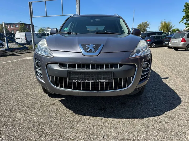 Peugeot 4007