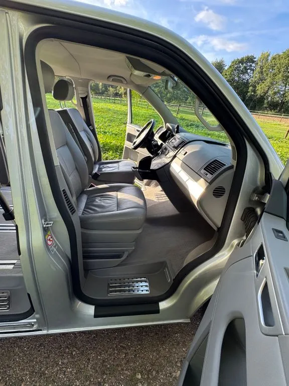 Volkswagen T5 Multivan