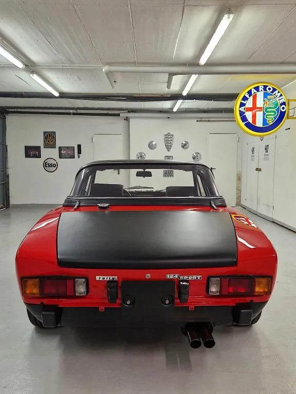 Fiat 124 Spider