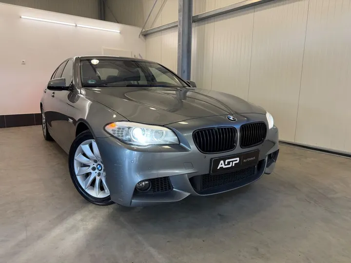 BMW 550