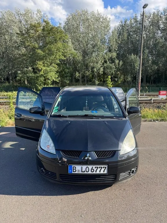 Mitsubishi Colt