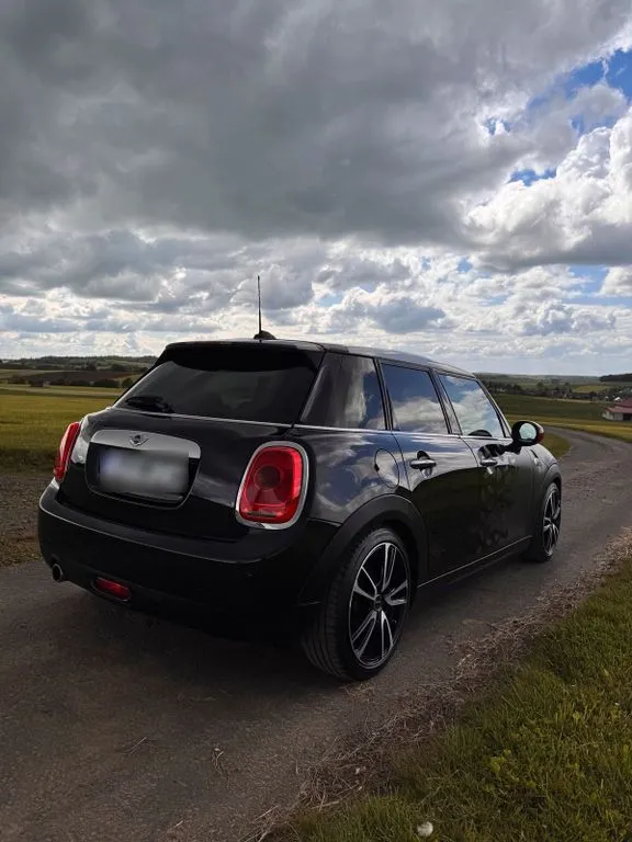 MINI Cooper D